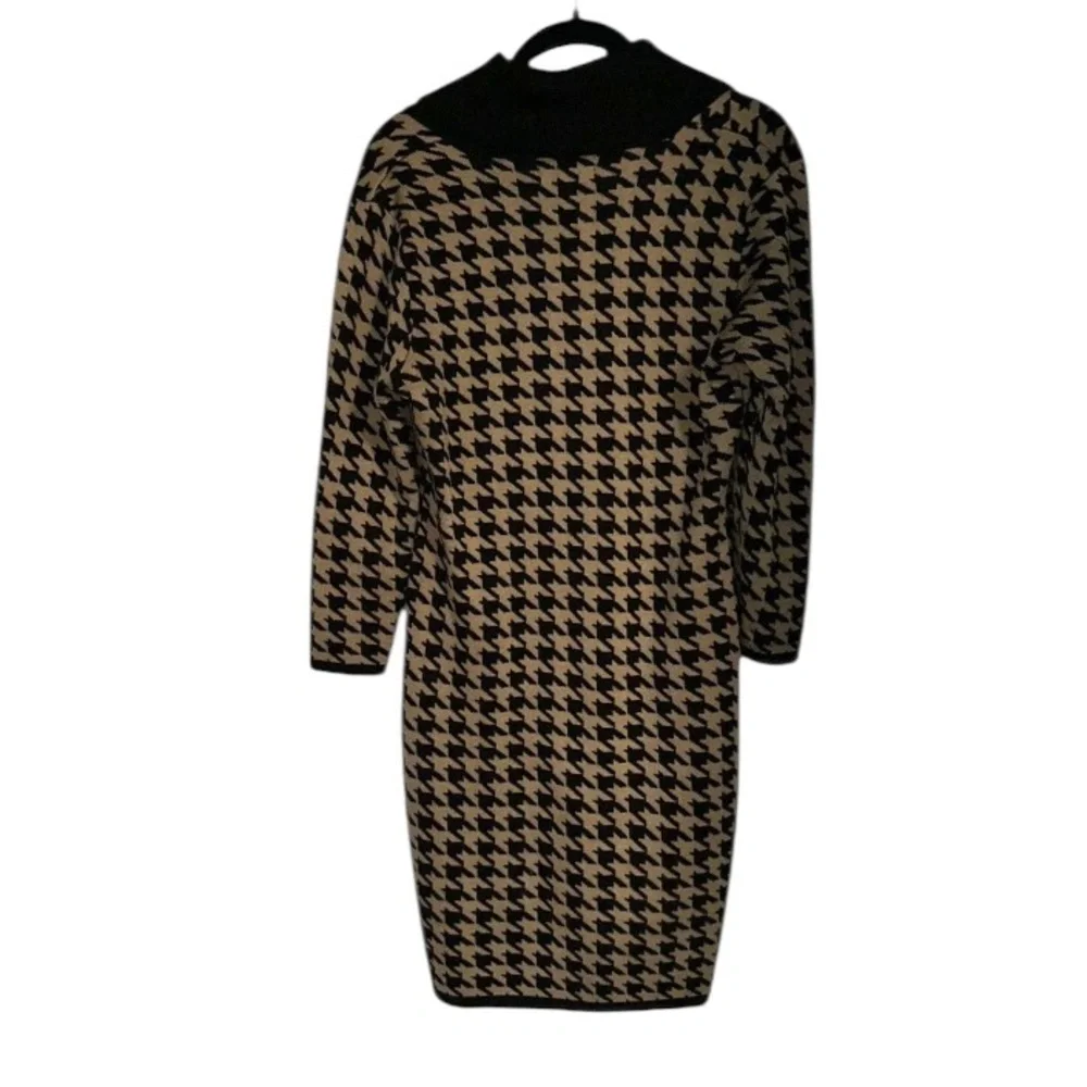 CALVIN KLEIN Black & Tan Houndstooth Sweater Dress Buckle STRETCH Women's Small - Picture 4 of 8